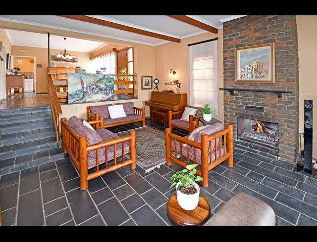 3 BEDROOM HOUSE FOR SALE IN QUELLERINA